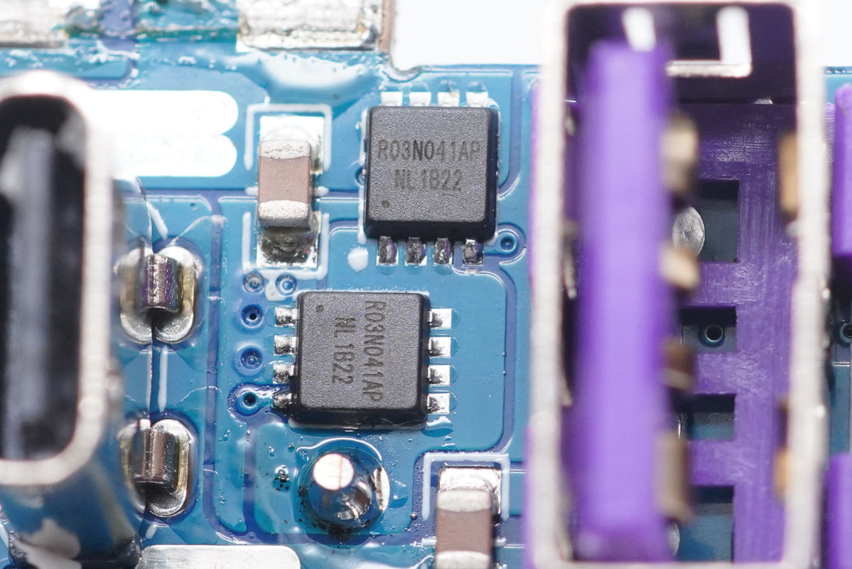 绿联氮化镓100w商务版,绿联氮化镓100W快充