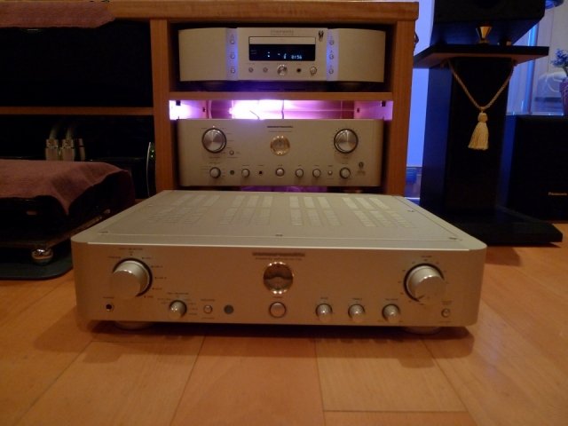 音响初烧也要有HIEND精神，马兰士宝华银线脚垫扩散板统统拿来用