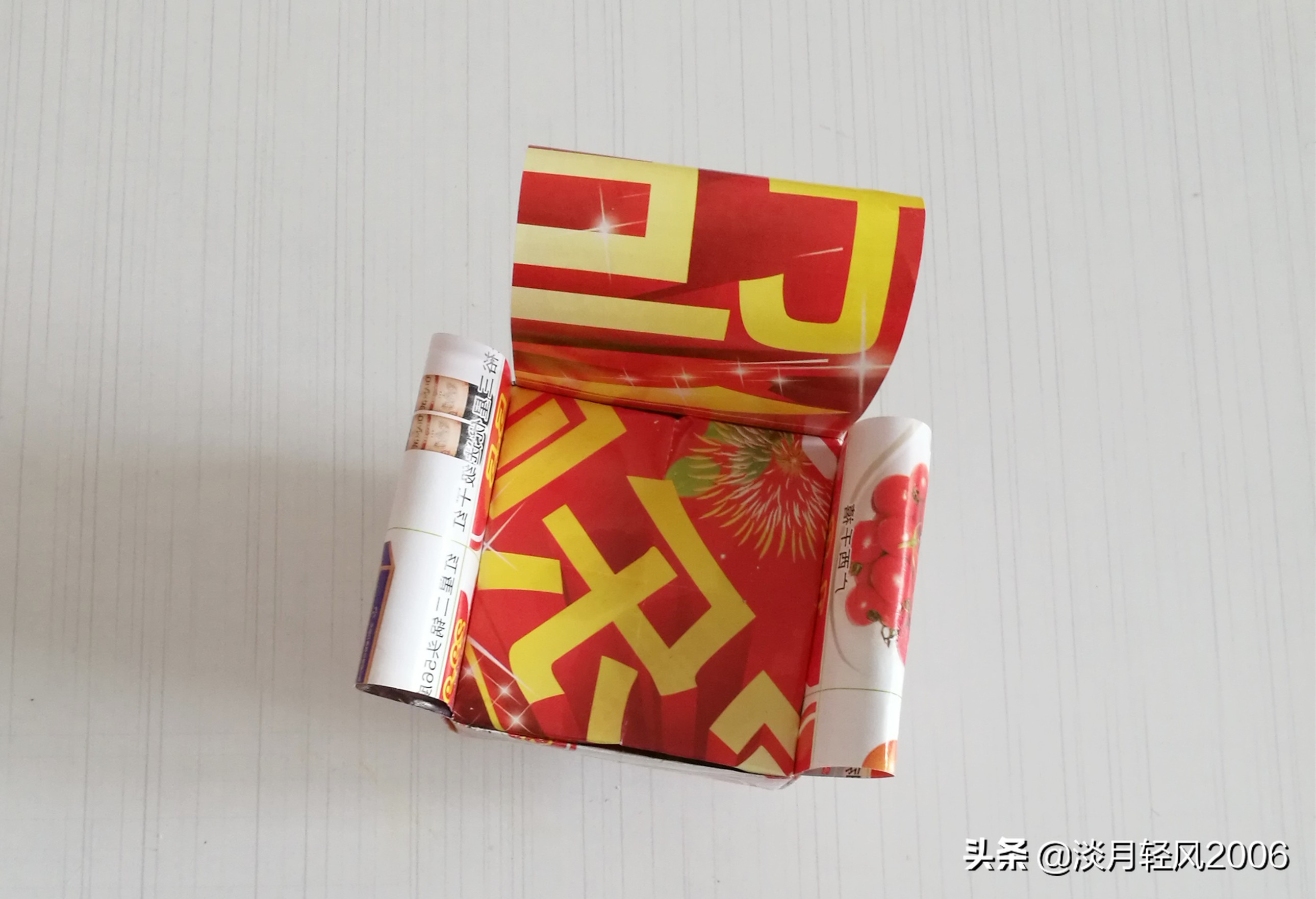 怎么用卡纸折迷你沙发超简单,卡纸做沙发