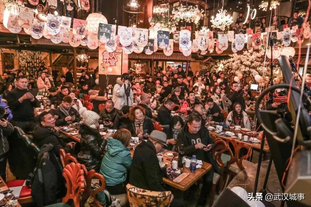 请收好这份假期必玩游戏清单,春节喝酒请收下这份饮酒指南