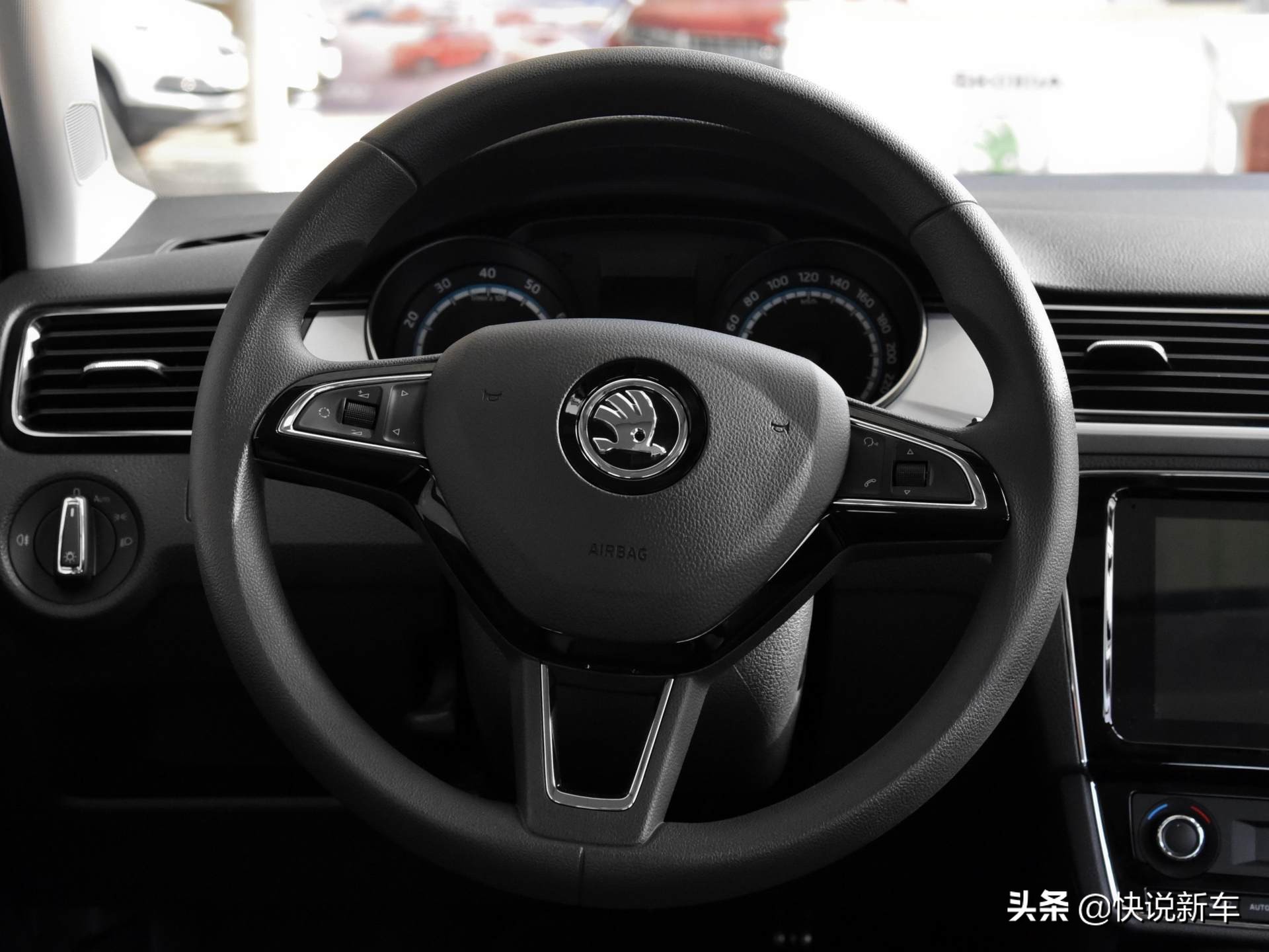 1.5l合资小车性价比最高的车型,国五库存车斯柯达昕锐