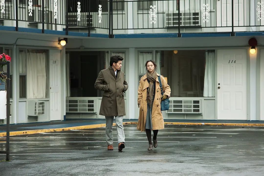 女生穿打底裤还是秋裤,男生穿女生的打底裤冷吗