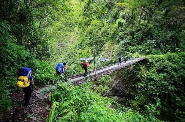 西藏神秘的地方,隐藏的莲花