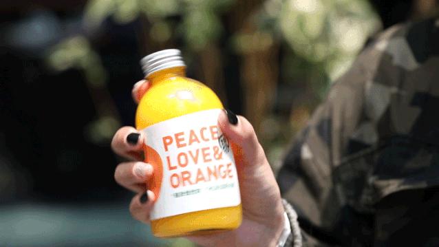 卖出50w+杯的『原谅绿』果汁，男生都不好意思喝…