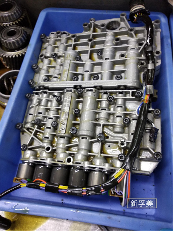 奥迪车变速箱打滑修复多少钱,奥迪a3变速箱坏了维修要多少钱