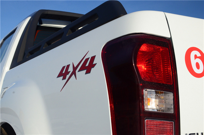 江西五十铃d-max跑山路动力足吗,沉浸式体验2023款五十铃d-max