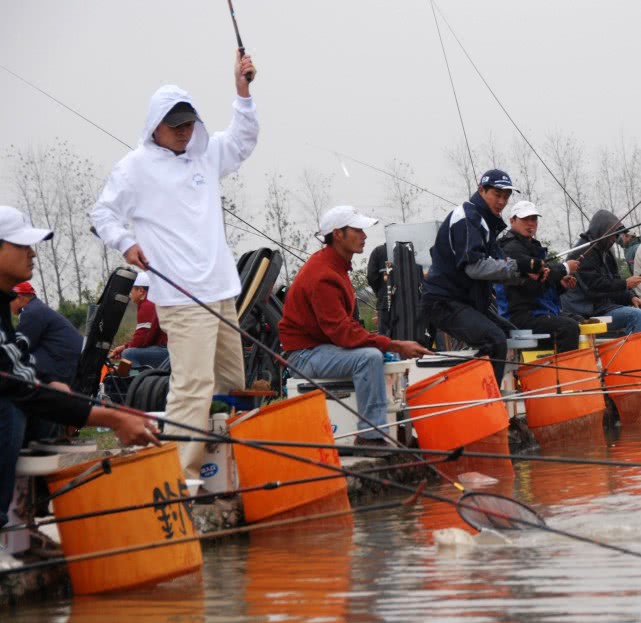 黑坑老板耍的“五个猫腻”别苦了钓鱼人