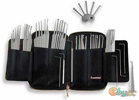 锁匠万能民用锁二合一,开锁师傅说哪种钥匙的锁安全性高