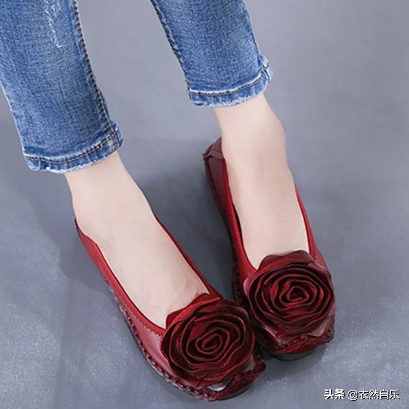 最新流行减龄时尚百搭平底软底鞋,新款浅口鞋休闲鞋