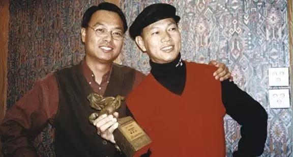 周星驰x李力持恩怨30年：无敌是多么寂寞