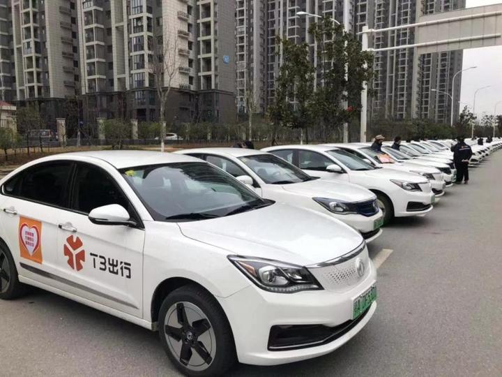 跑t3出行好还是曹操专车好,打车曹操出行跟t3哪个好一些