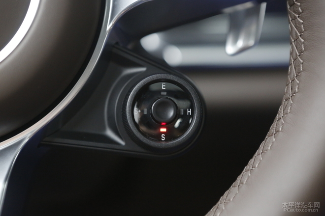 保时捷panamera混动深度测试 (全新保时捷panamera4s 2.9t试驾感受)