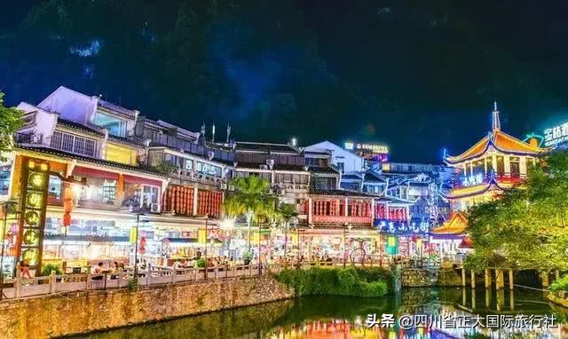 吃货们千万不要错过的昆明美食街,女吃货们打卡长沙网红美食街视频