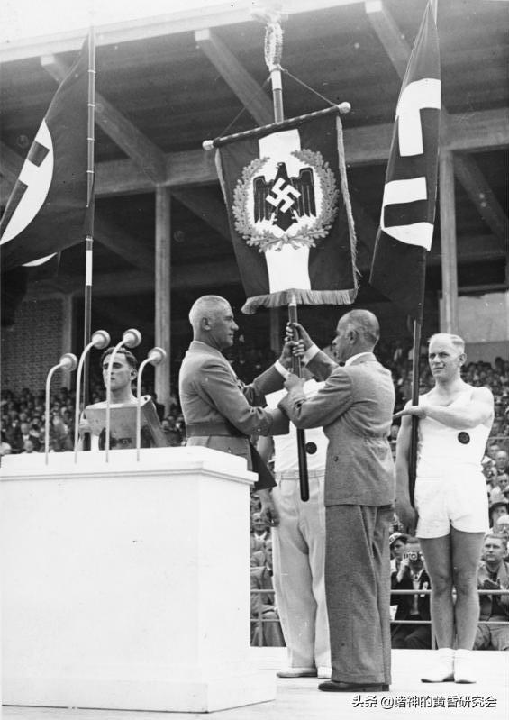 钩十字下的绿茵场：第三帝国足球往事