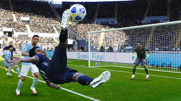 实况足球2021大师联赛,实况足球2013免安装中文版