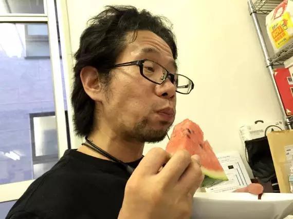 日本人就从来不抱怨苹果太贵，收藏几个异国瓜果能让你变成有钱人