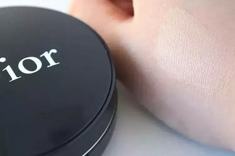 最好用的粉底气垫第一名,全世界最好用的大牌粉底