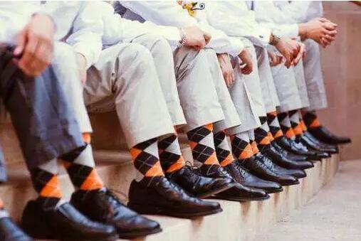 郭敬明为何叫小金人,郭敬明穿大衣完整视频