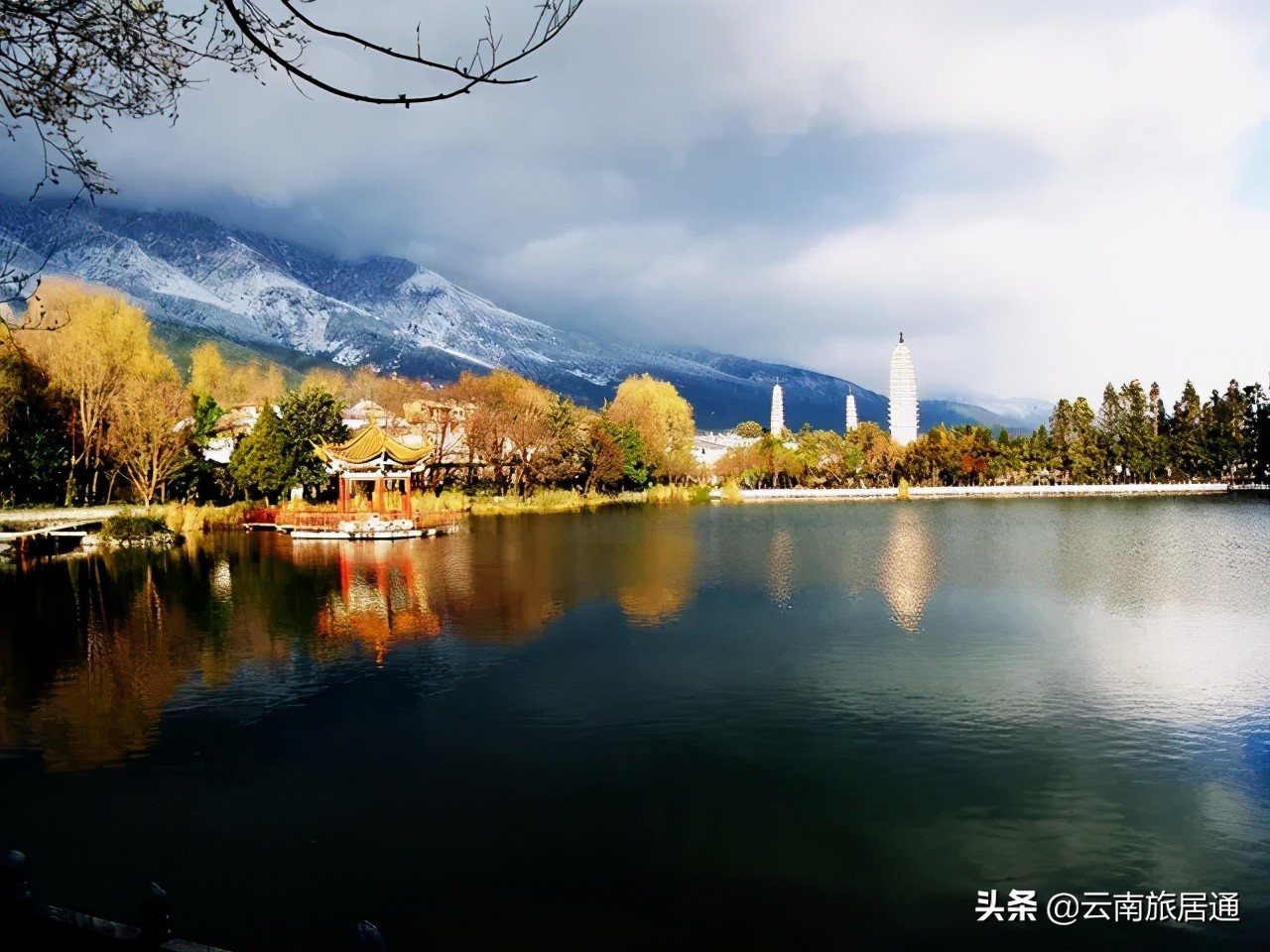 最好的风景在路上云南,有一种山叫云南的山