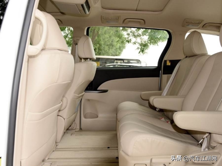 一汽丰田普瑞维亚车主体验,丰田普瑞维亚豪华版讲解视频