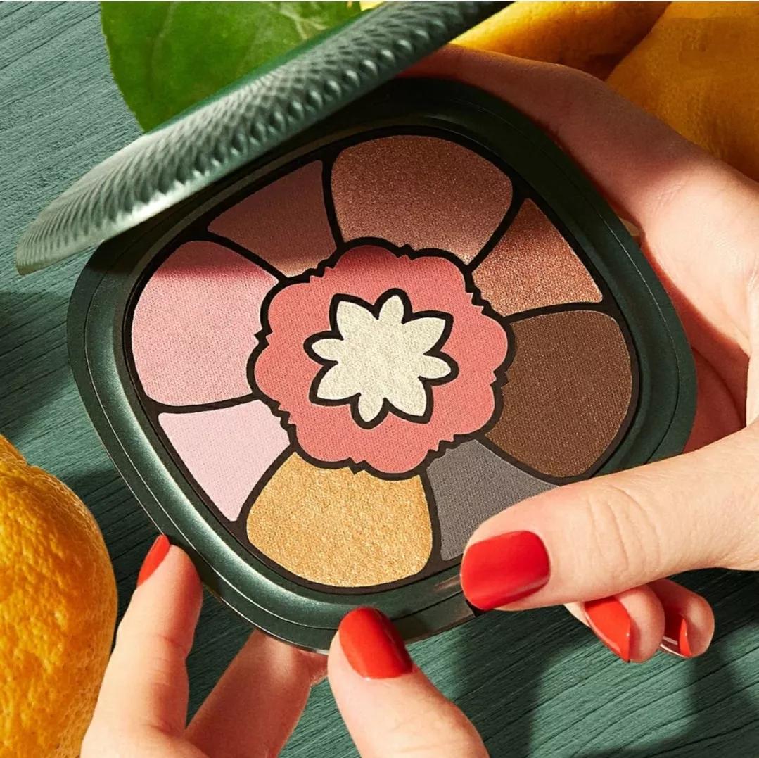 kiko和橘朵哑光高光,kiko水莲花粉饼和橘朵