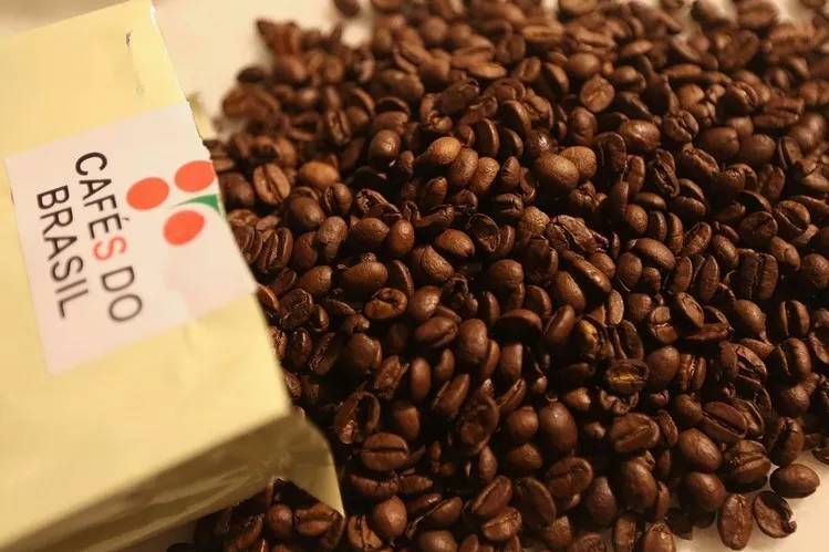 拿铁咖啡美式咖啡卡布奇诺,摩卡拿铁卡布奇诺咖啡的三重奏