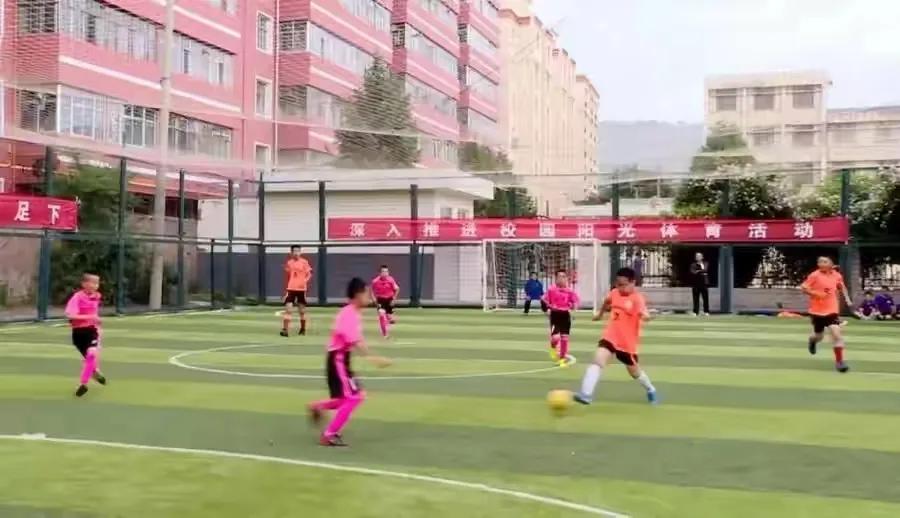 中国足球必须从娃娃做起,中国足球要从娃娃抓起