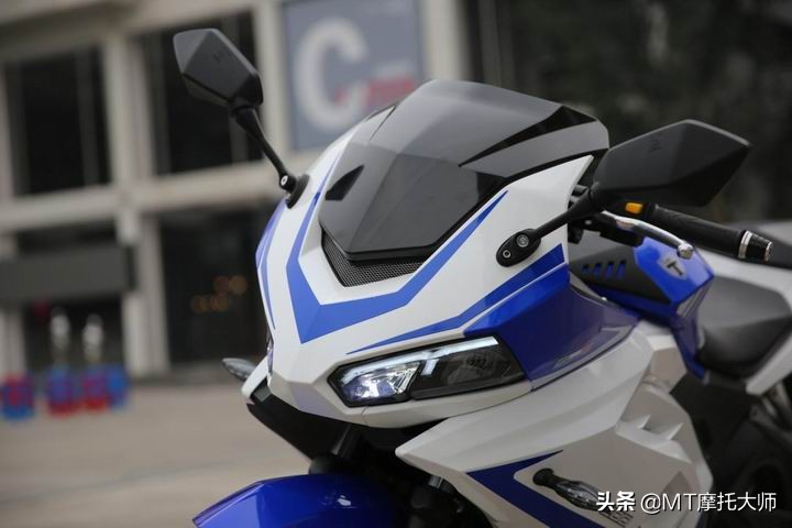 国产地平线仿赛摩托,国产地平线250排量仿赛