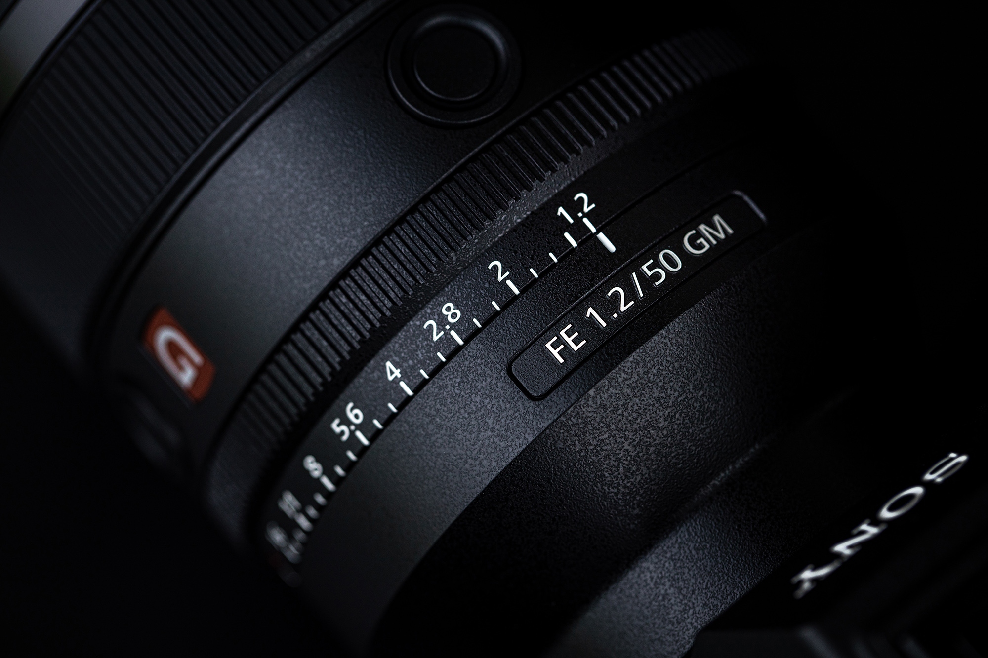 索尼fe50mmf1.2gm拍人像,索尼全画幅fe24mmf1.4测评