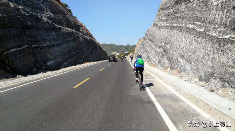 保定市骑行去狼牙山走哪条路线好,保定自驾易县狼牙山看云海