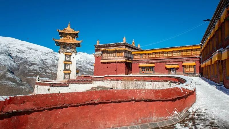 山南有哪些小寺庙,山南著名的寺庙有哪些