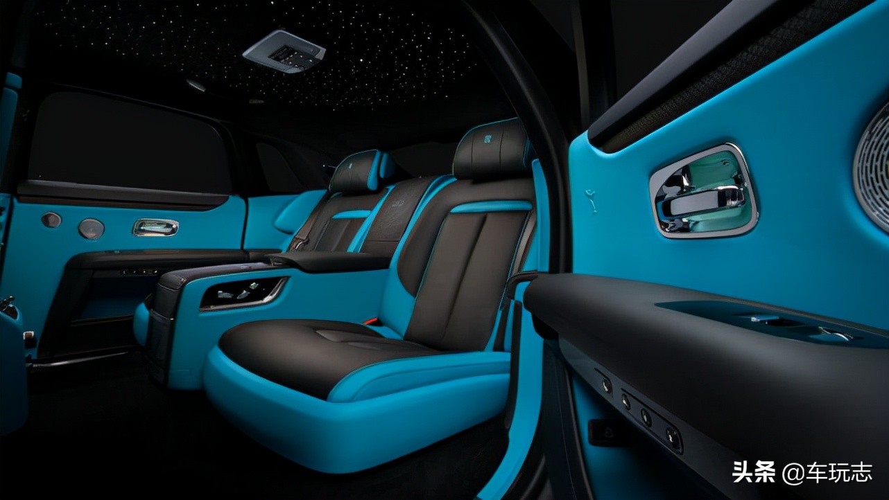 劳斯莱斯古斯特blackbadge照片,劳斯莱斯古思特blackbadge长轴版