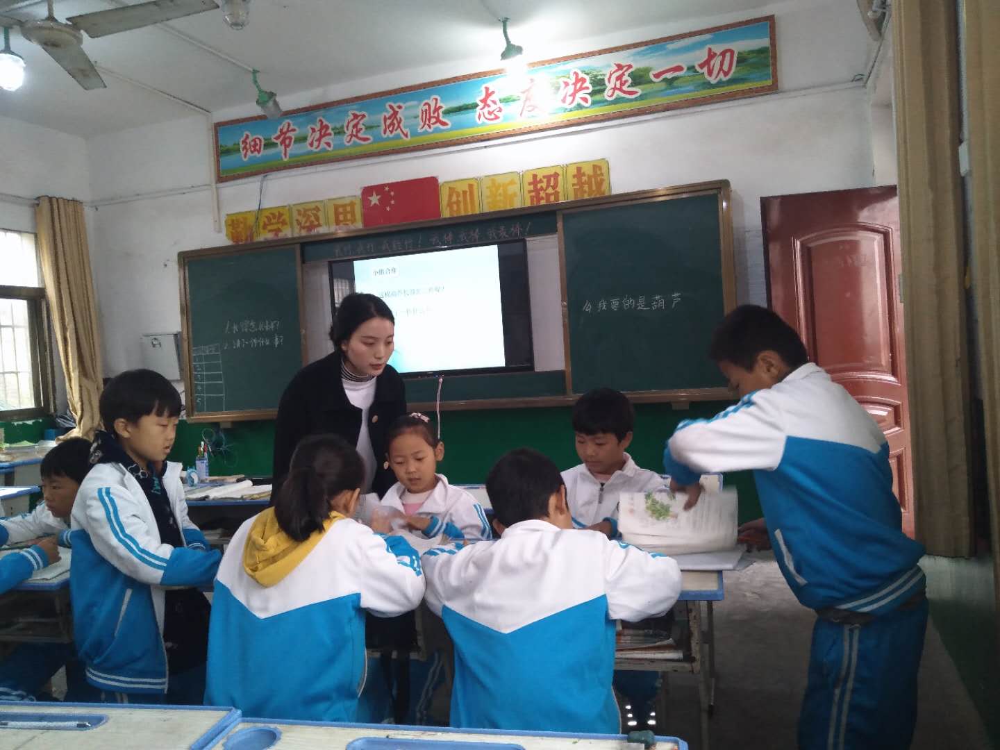 寺湾镇中心学校：蹲点校区，深入课堂，助推教学发展