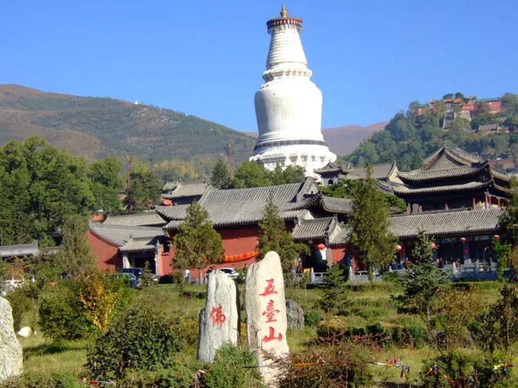 四大佛教名山之一五台山,五台山万人朝拜台