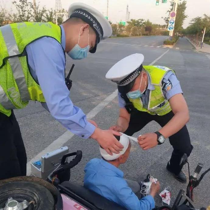 警方捣毁酒吧,酒吧藏玄机