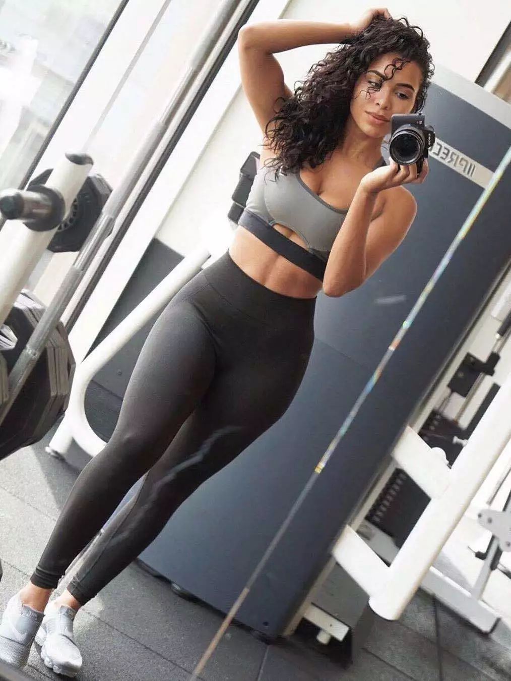 我的钱包不行了，这些都是什么神仙健身服？