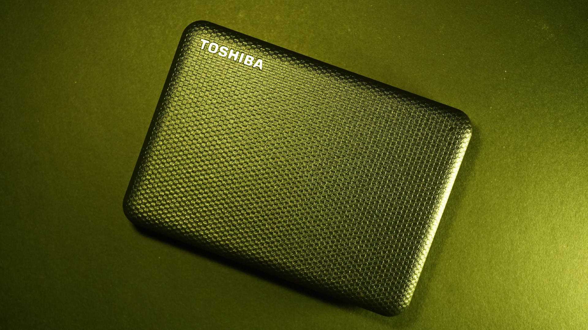 东芝小白移动硬盘,东芝移动硬盘gaming