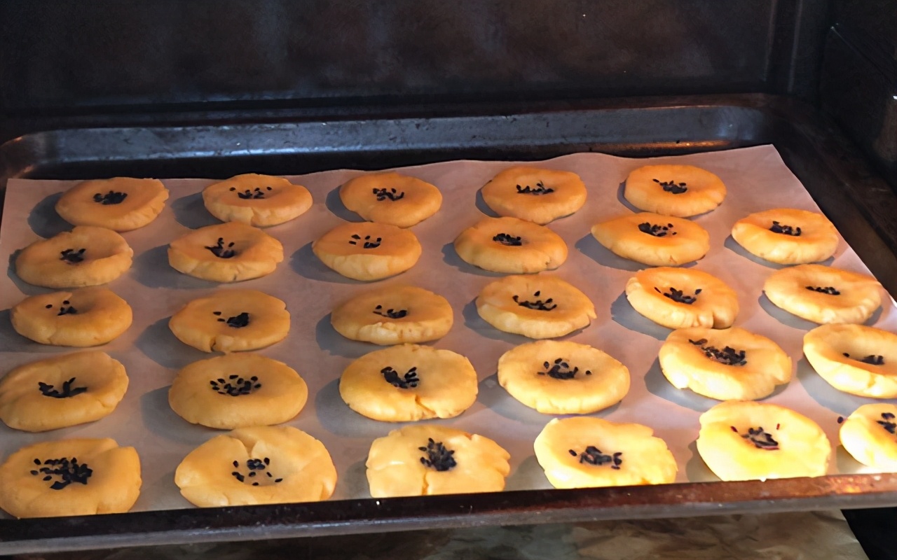 如何自制无糖油桃酥,每逢佳节胖三斤的秘诀