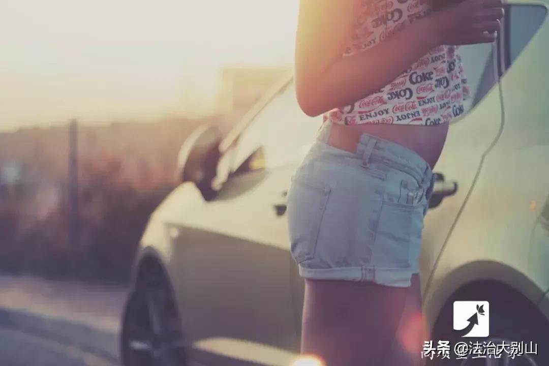 腿疼膝盖疼腰疼颈椎疼经典中药方,颈肩腰腿膝盖疼的有效秘方