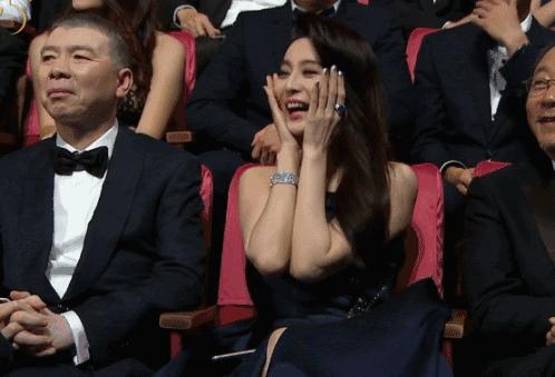 矮个子胖梨形身材穿搭,矮胖的梨形身材怎么穿衣服