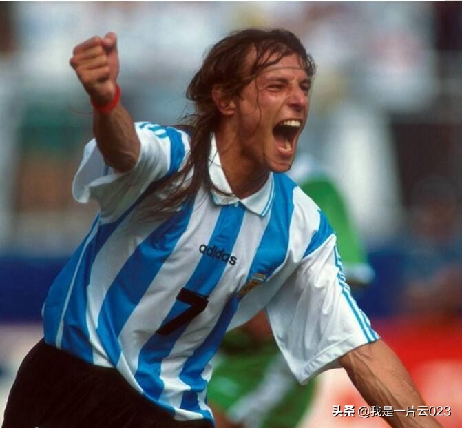 世界足坛十大女巨星,巴西足坛十大中场巨星