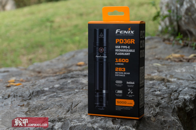 fenix菲尼克斯pd36rv2.0,fenix手电pd40r与pd36r哪个好