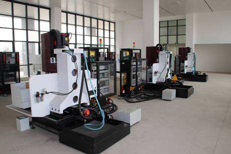 男孩初中毕业学什么专业前景好,初中毕业上技校学什么专业有前景