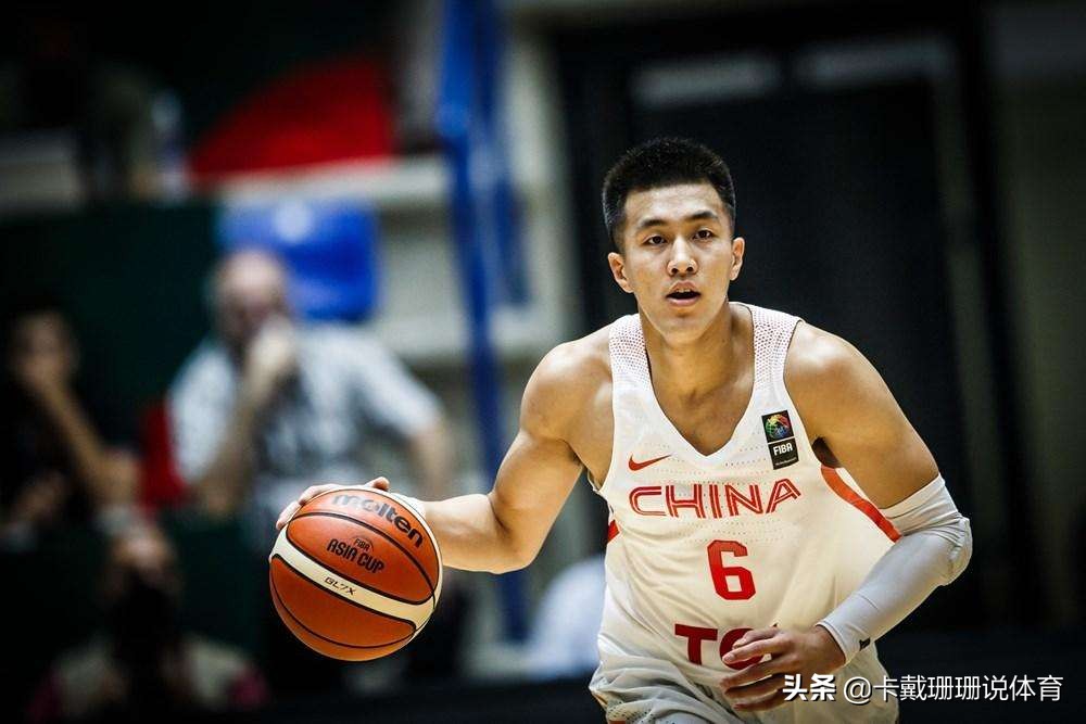 中国篮球明星郭艾伦高清照,篮球健将郭艾伦