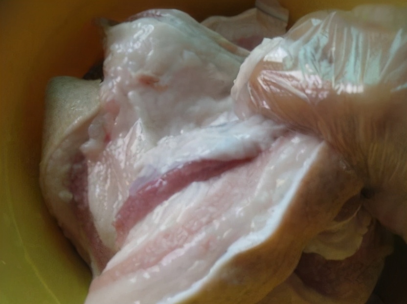 腌腊肉怎么放盐合适,腌腊肉的放盐比例是多少