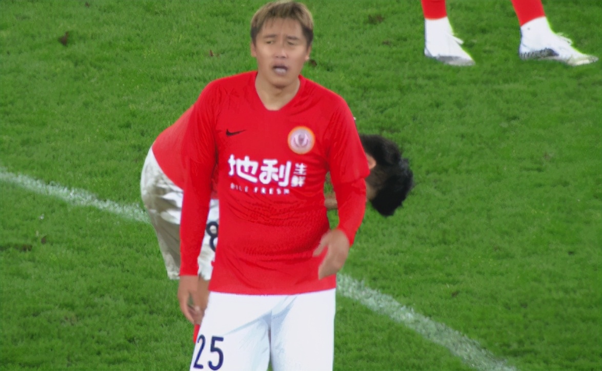 泰山队退役的年轻球员,退役球员山东泰山队2021