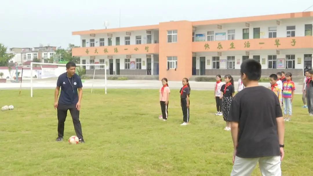 他们值得,他们值得铭记完整版