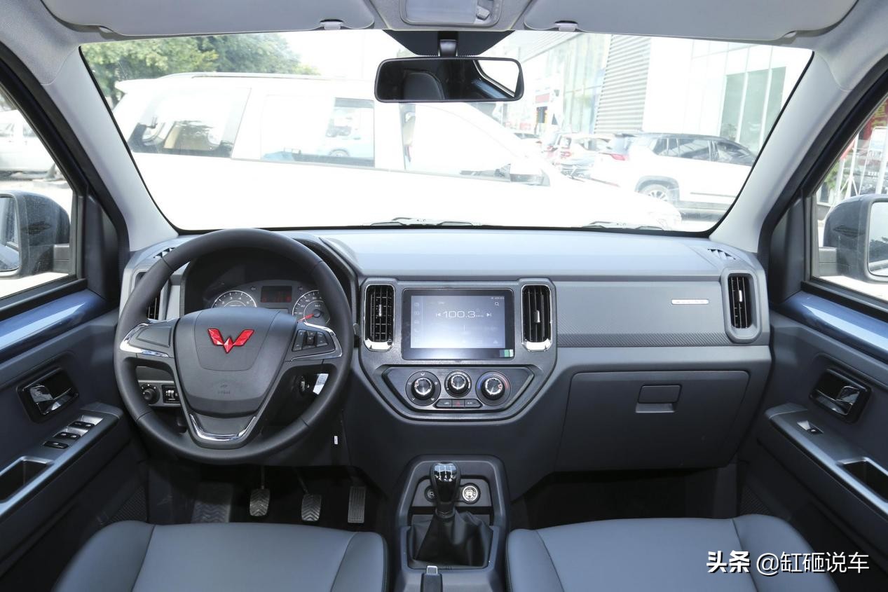 未满月就卖10000多台，“人民的皮卡”*途征**，到底凭啥走红？