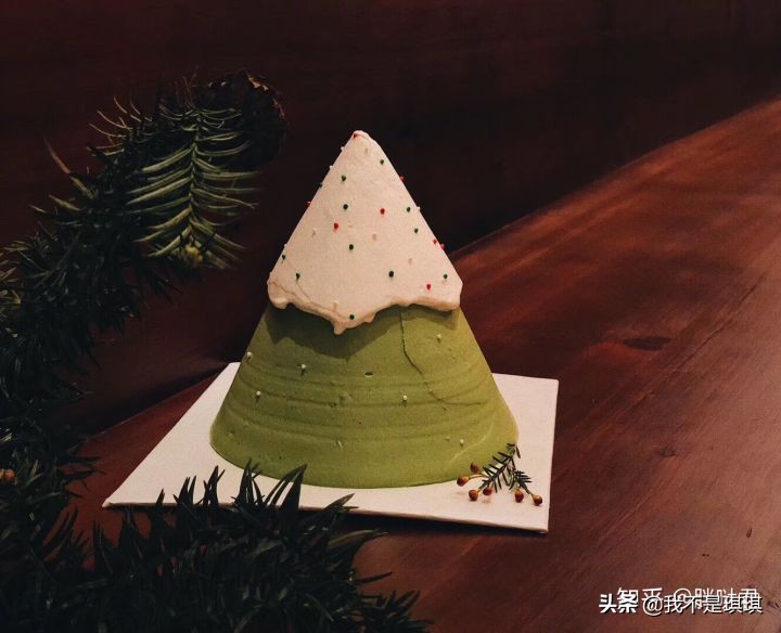 蛋糕店一般一天能卖多少蛋糕,蛋糕店卖不完的甜品怎么处理