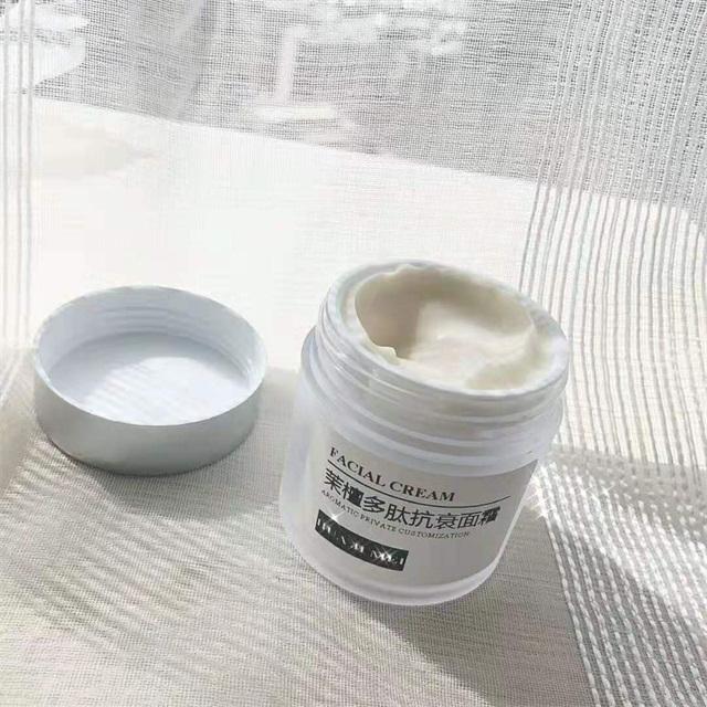 秋冬应该选择什么样的面霜 (四款平价适合秋冬的面霜测评)